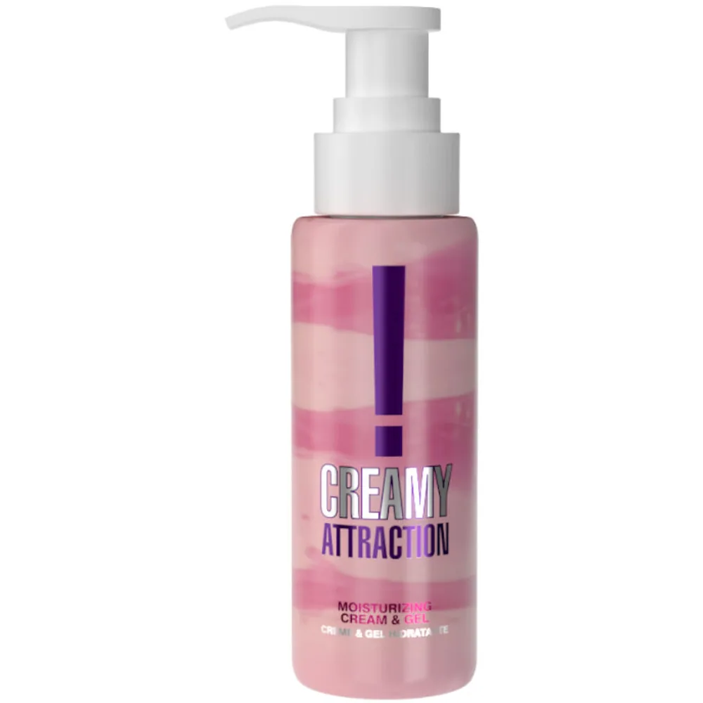 Flacon pompe de 150 ml contenant une crème-gel rose pâle, étiquette rose et mauve avec logo et texte « Creamy Attraction »