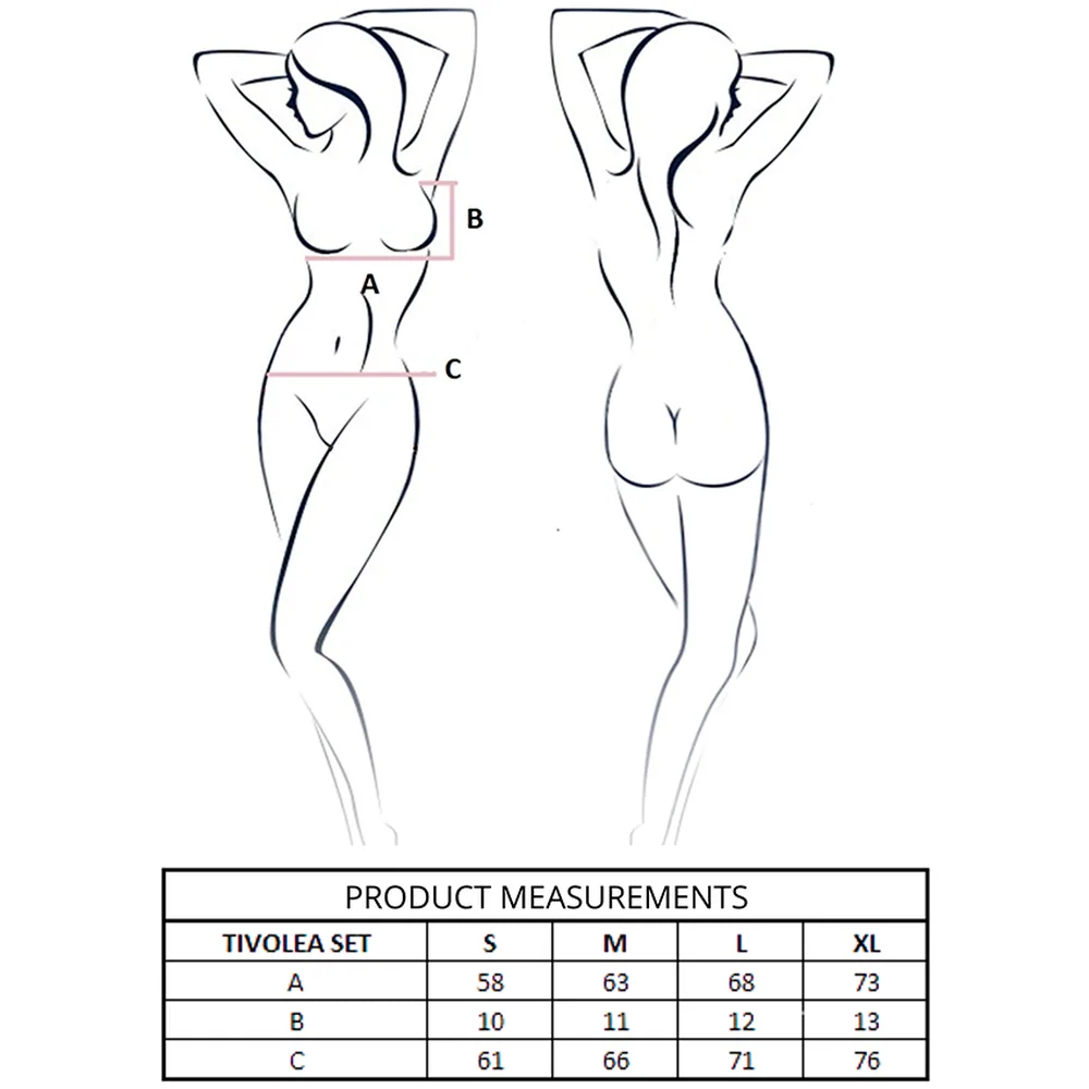 Ensemble blanc composé d'un soutien-gorge à armatures avec bonnets en dentelle transparente et d'un string assorti, porté de dos sur fond blanc