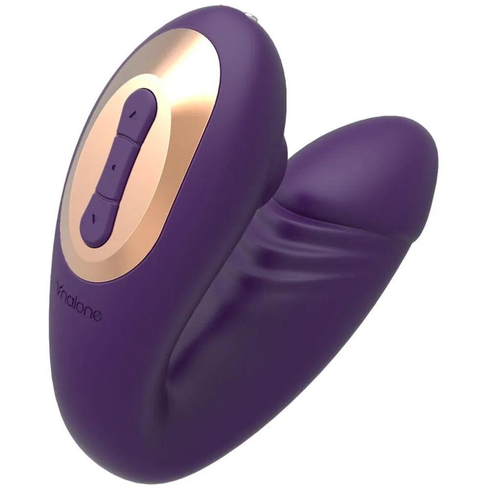 Stimulateur clitoridien en silicone violet et champagne, de forme ergonomique avec zone de contact arrondie et panneau de commande central, sur fond blanc